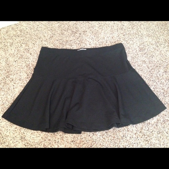 RESERVED FOR @leeann_johansen Old Navy Skirt