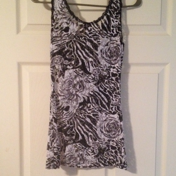 BKE tank top - Picture 2 of 2