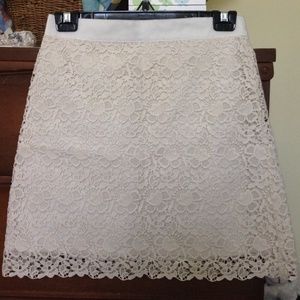 LOFT lace pencil skirt