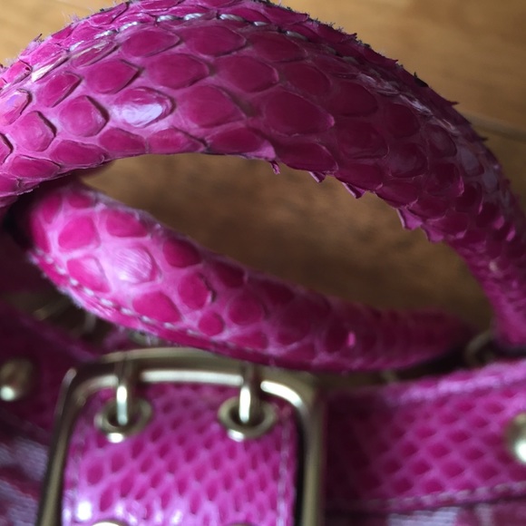 ⭐️SALE⭐️ Coach Pink Velvet and Python Handbag - Picture 4 of 4