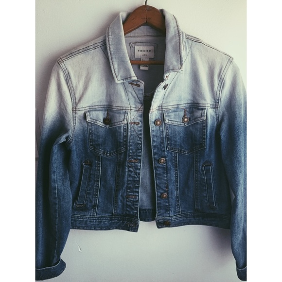 Forever 21 Jackets & Blazers - Forever21 Jean Jacket 💙