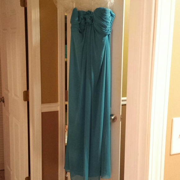 Gorgeous formal dress