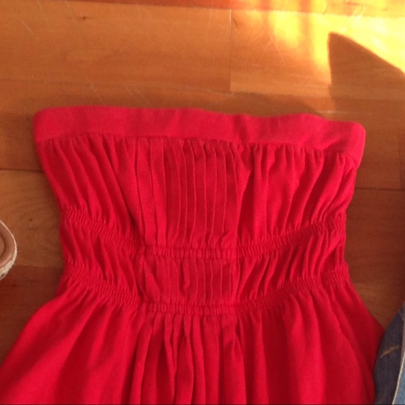 💝GIFTED💝 VS red strapless dress - Picture 2 of 4