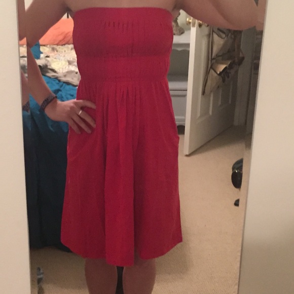 💝GIFTED💝 VS red strapless dress - Picture 3 of 4