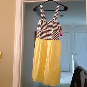 NWT Xhilaration dress