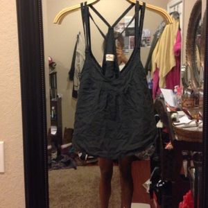 Hollister tank