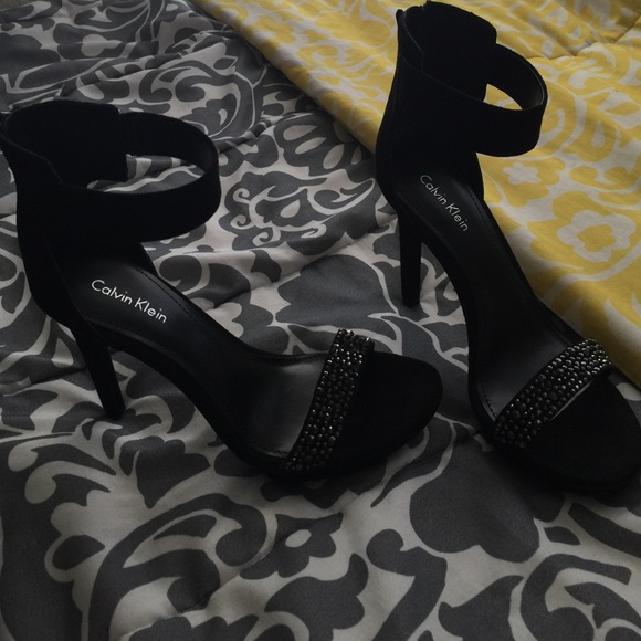 *Brand New* Calvin Klein Heels