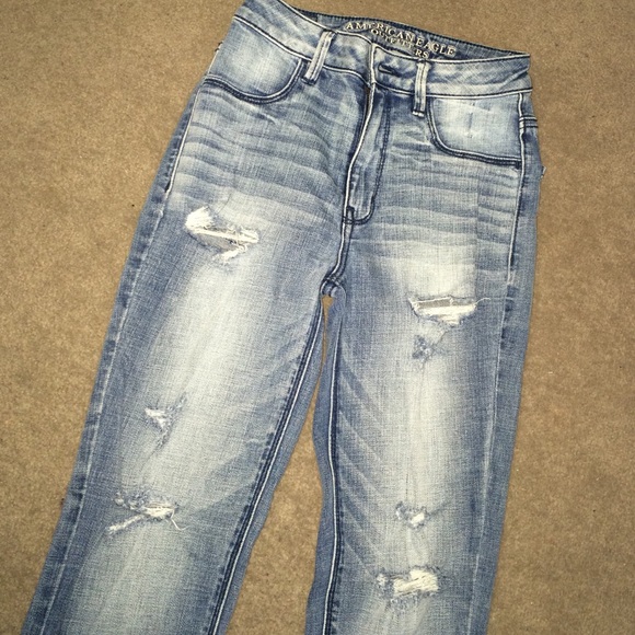 High waisted ripped skinny jeans