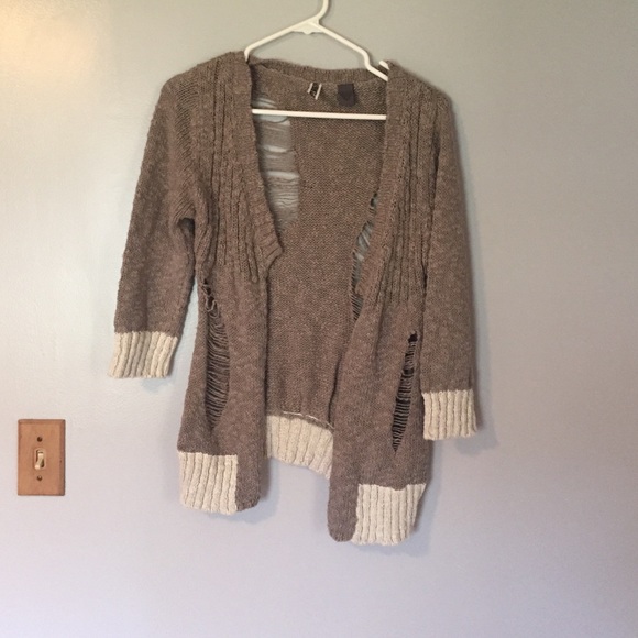 Grey sweater