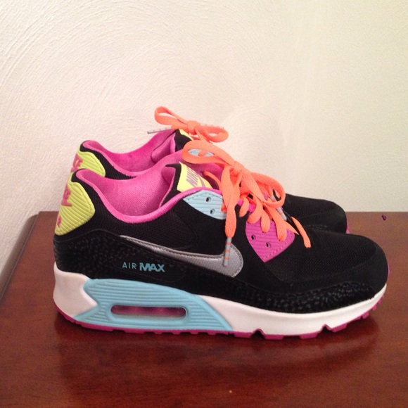 NIKE AIR MAX SNEAKERS - Picture 2 of 4