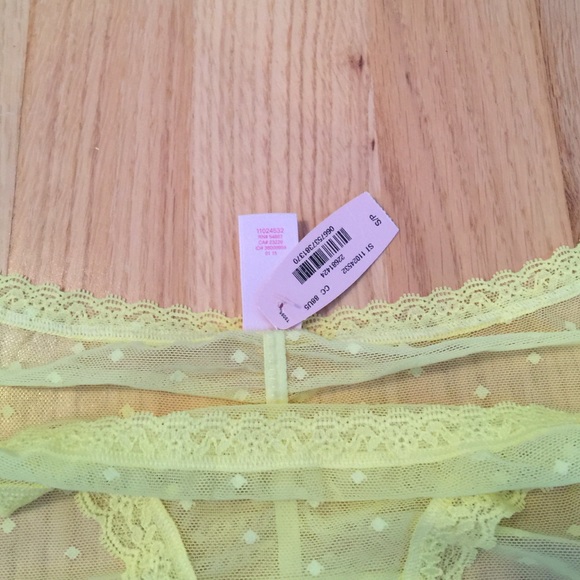 VS Panties - Picture 2 of 3