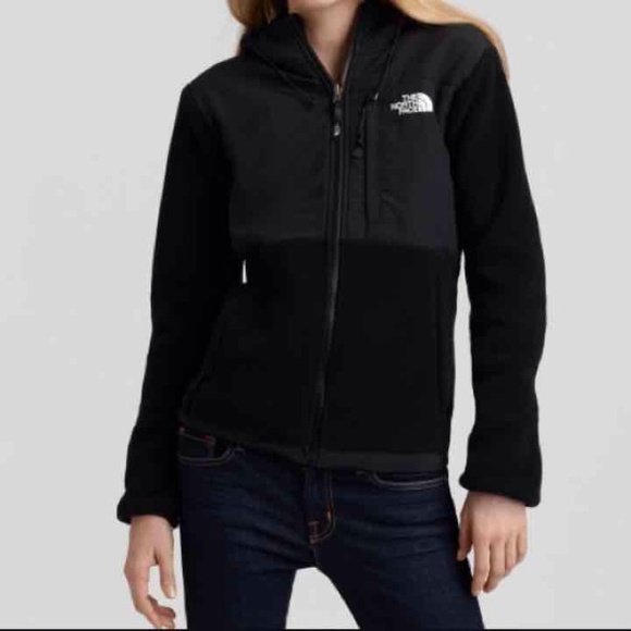 Black North Face Denali jacket