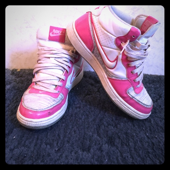 Nike Tennis shoes - Picture 1 of 1