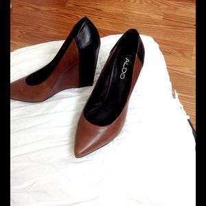 Aldo Melquist Size 39 Wedges