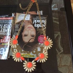 Bauble bar bib necklace