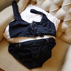 ❗️ON HOLD❗️Frederick's of Hollywood Tie-Up Bikini