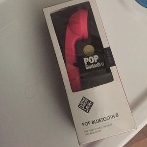 NWB POP BLUETOOTH RETRO HANDSET