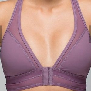 Lululemon seek the heatl bra