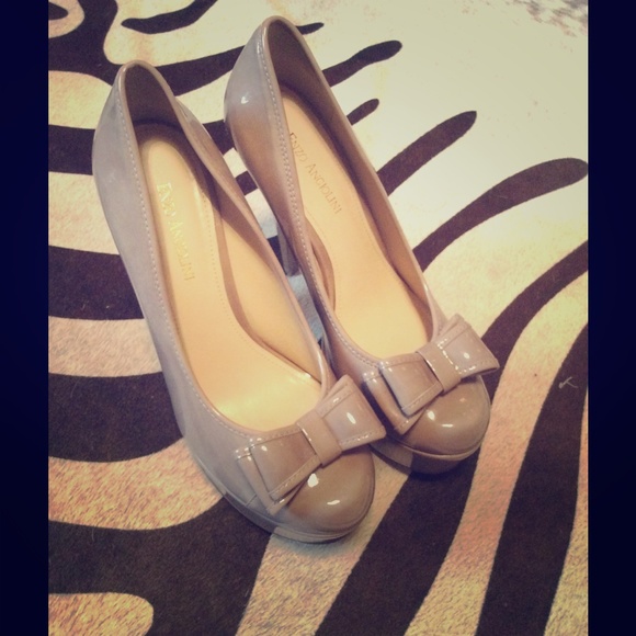 Enzo Angiolini heels