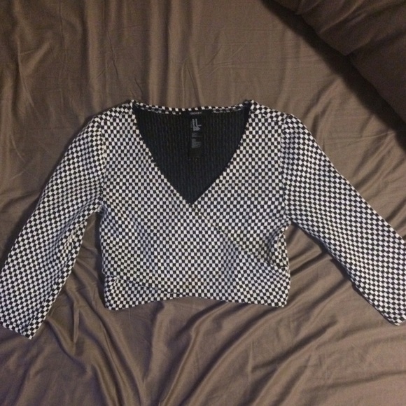 Black and White Checkered Cropped shirt