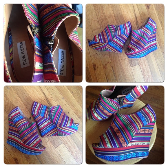 Steve Madden Whisttle platform wedge booties 8.5M - Picture 2 of 4