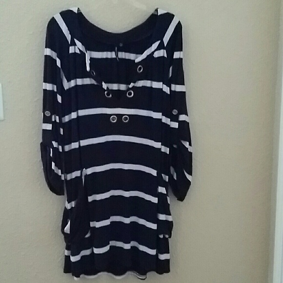 🚫sold @dwatta6🚫 Plus size top - Picture 1 of 3