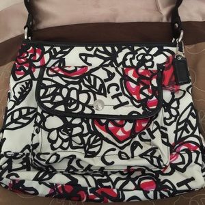 Coach daisy graffiti bag