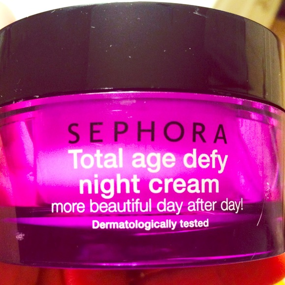 Sephora Total Age Defy night cream