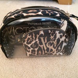 Victoria secret makeup bags nwt, NO TRADES