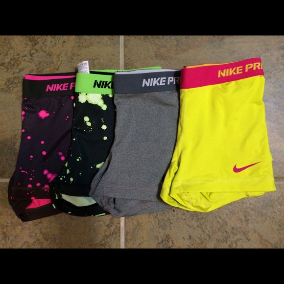 Listing for grey and yellow