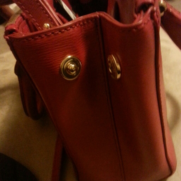 Newbury Mini DB Zip-Stl Red - Picture 4 of 4