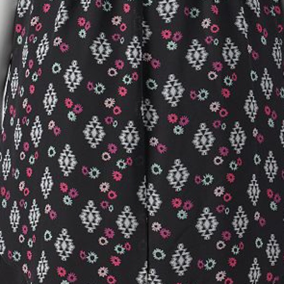 🚫📦BUNDLED📦🚫Chiffon Dress - Picture 4 of 4