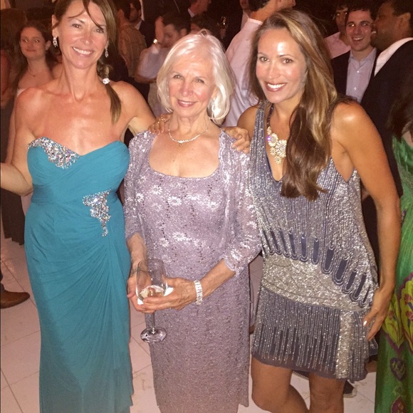 MEET YOUR SELLER! 😊🎉🎈😘💜💜💜💜💜 - Picture 4 of 8