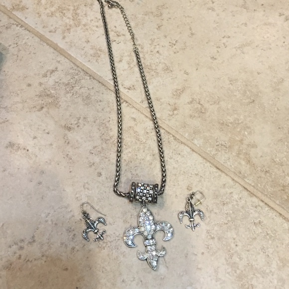 Necklace and earrings