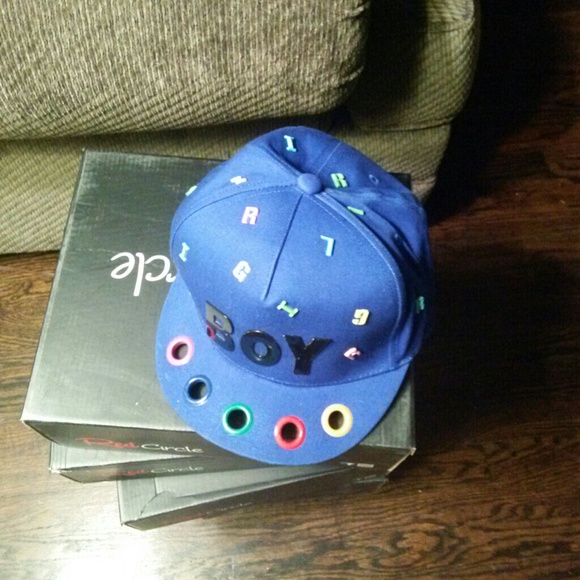 Hat - Picture 2 of 2