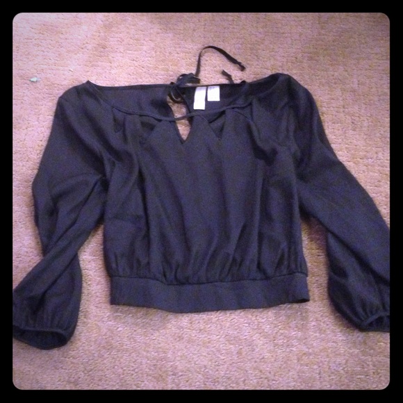 Black low shoulder blouse