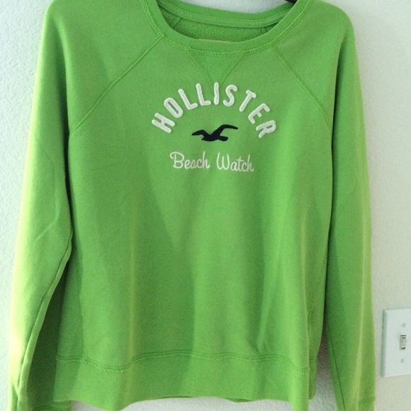 Hollister sweater