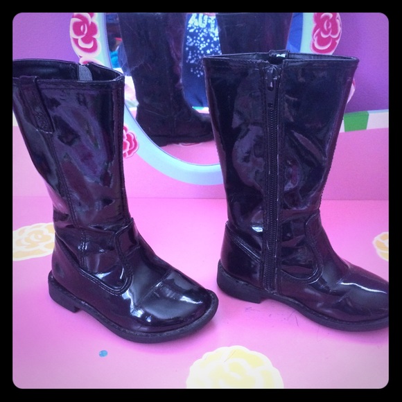 Toddler size 6 black patent leather tall boots