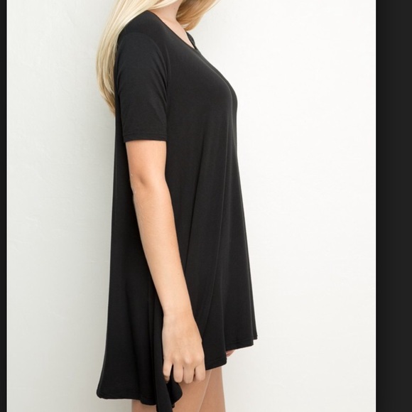 🆒bundled🆒NWT Brandy Melville ANITA shirt dress - Picture 4 of 4