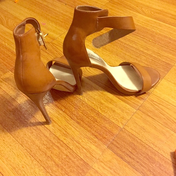 Steve Madden sandals