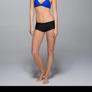 Lululemon 6 swimshort new with tags