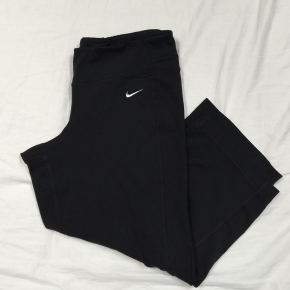 Nike fri-fit capris