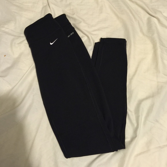 Nike dri fit leggings size xs
