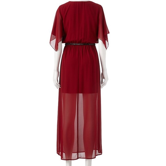 🚫SOLD🚫🎉HP🎉Burgundy Maxi Dress - Picture 2 of 4