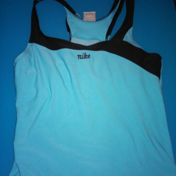 Womens nike workout top
