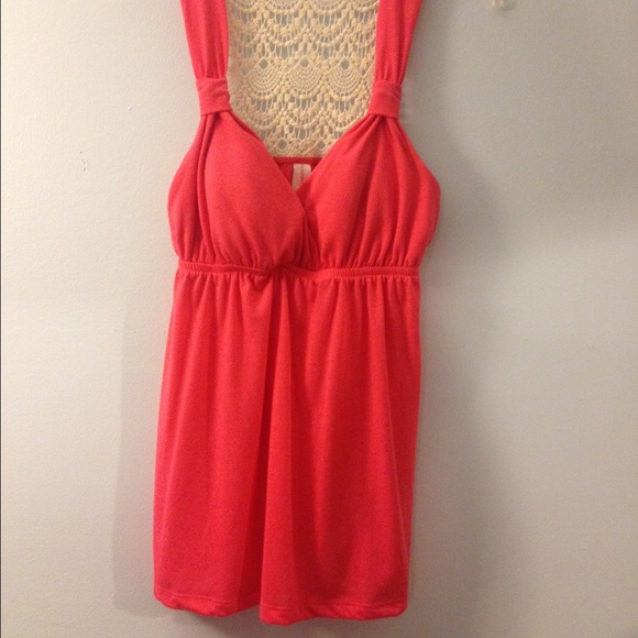 Top - Picture 3 of 3