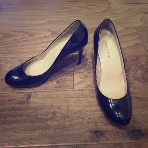 Ann Taylor Black Patent Leather Pumps 6