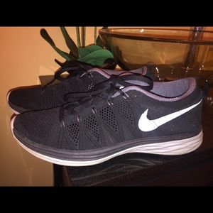 Nike Flyknit Lunar 2