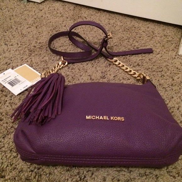 💜SOLD💜M Messanger violet Michael kors bag