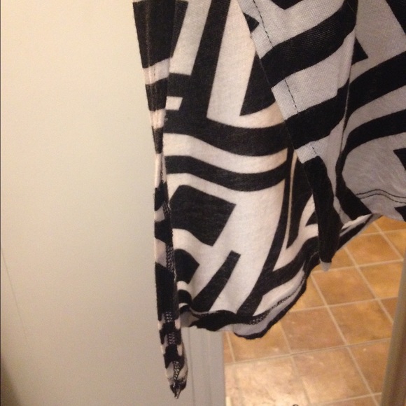 Top - Picture 3 of 3